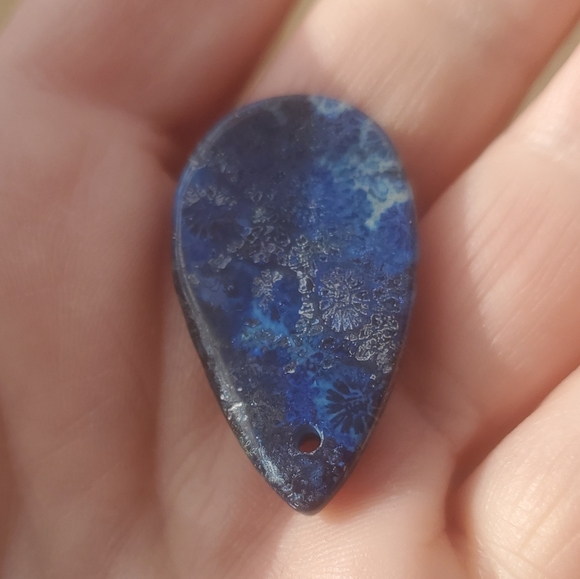 New Blue Fossil Teardrop Pendant. - Picture 11 of 16